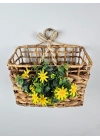 Sarı Çiçekli Hasır Kapı Sepeti Gazetelik Posta Kutusu Kapı Süsü 28Cm