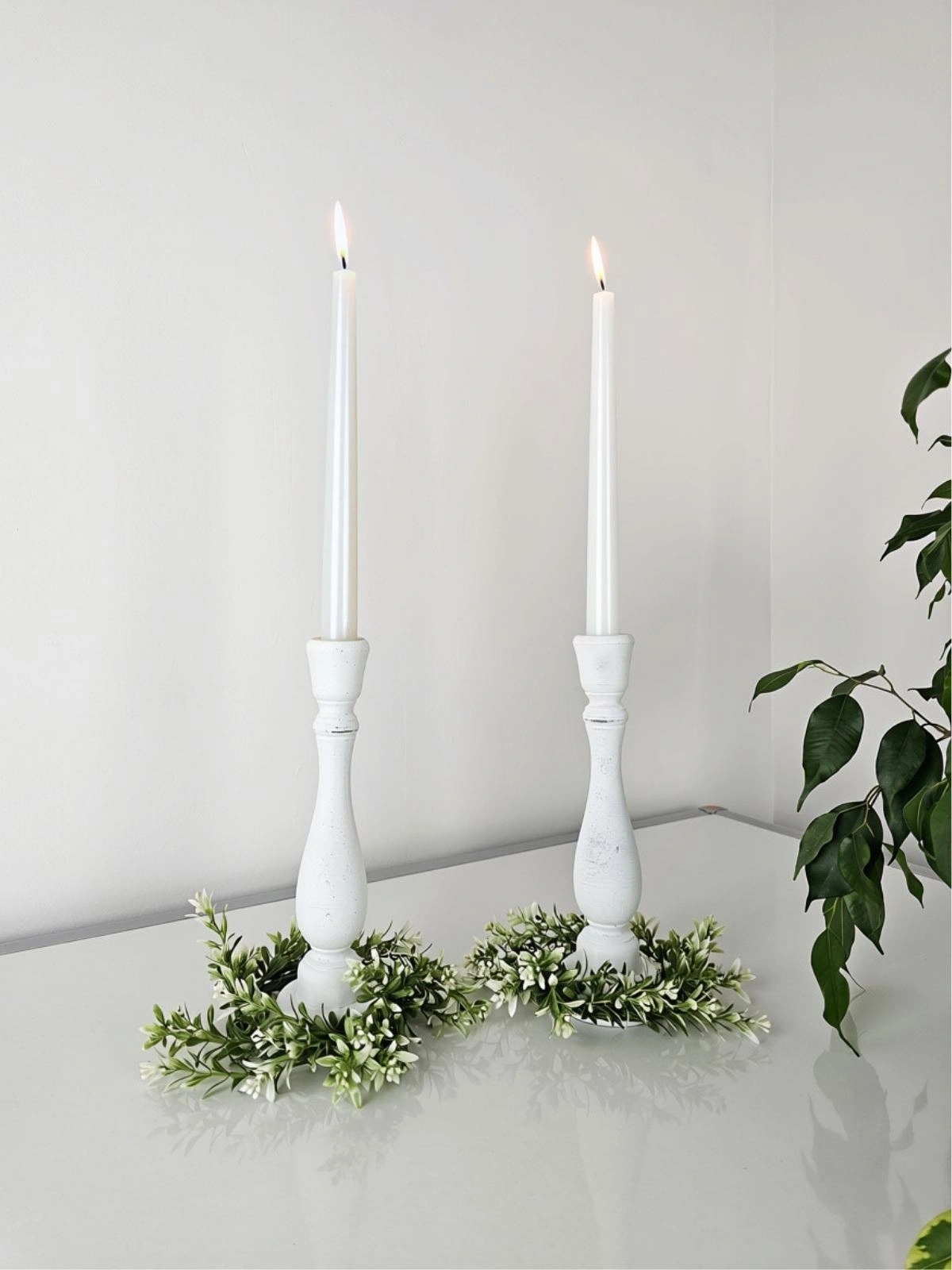 2 Adet Ahşap Şamdan Mumluk Eskitme Beyaz 24cm