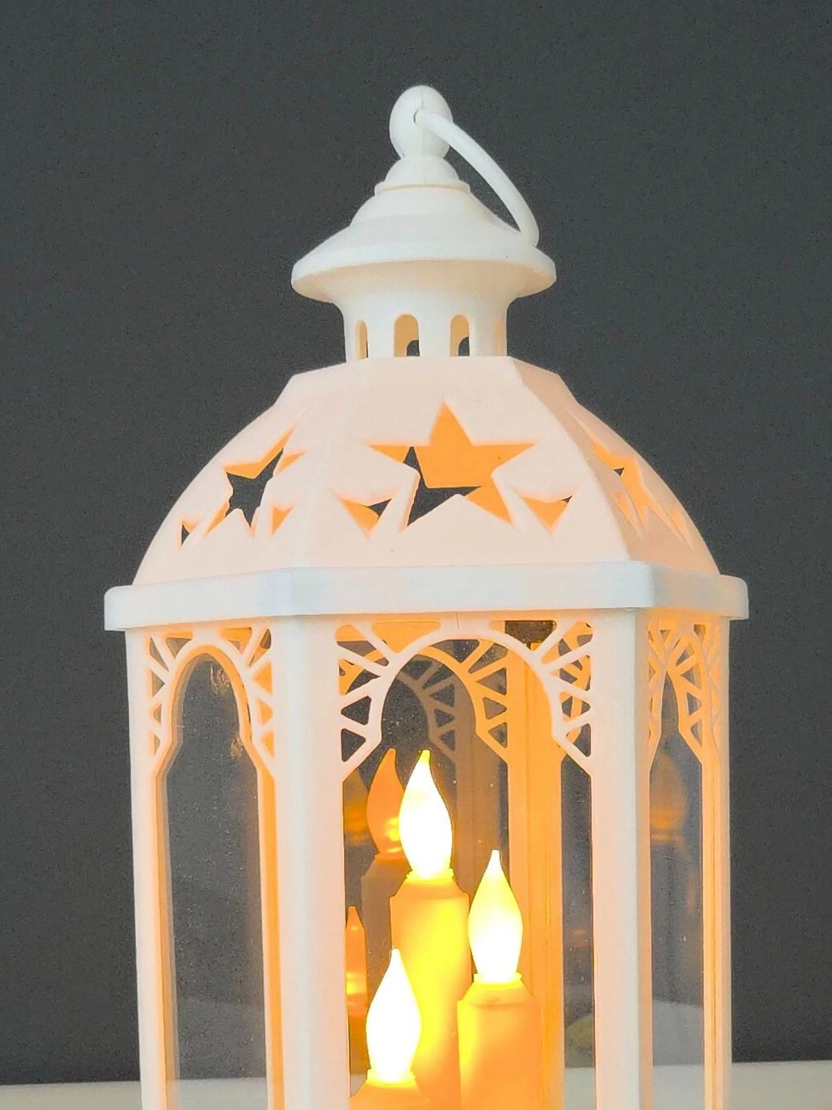 Astrum 33cm Beyaz LED Fener Mumluk - Gerçek Camlı & Pille Çalışan Dekoratif Aydınlatma