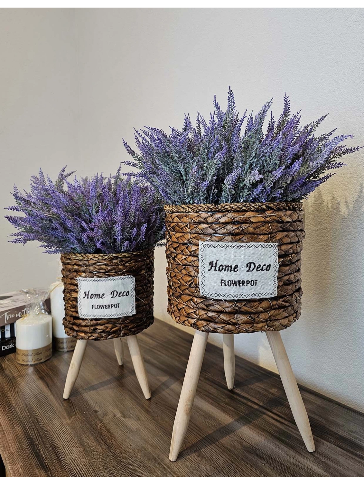 Ayaklı Hasır Saksı ve Çiçeklik Seti İçi Naylonlu Kahverengi