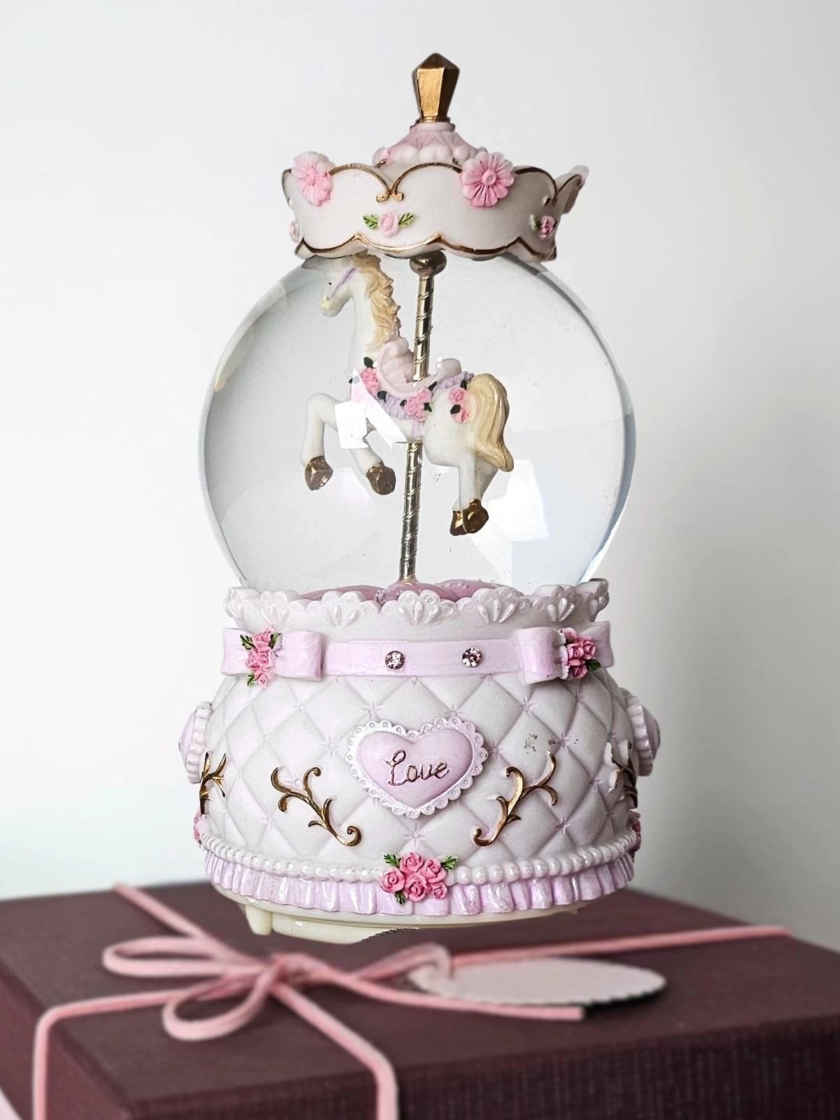 Büyük Boy Premium Kar Küresi Otomatik Kar Püskürtmeli Işıklı