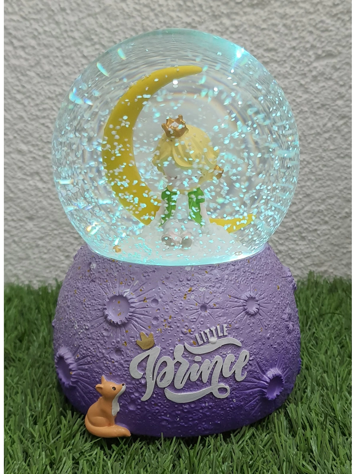 Büyük Boy Little Prince Kar Küresi Otomatik Kar Püskürtmeli Değişen Müzikli Işıklı