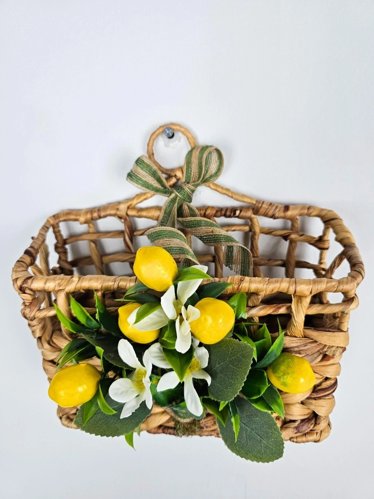 Capri Limon Temalı Hasır Kapı Sepeti Posta Kutusu Gazetelik Kapı Süsü 25Cm