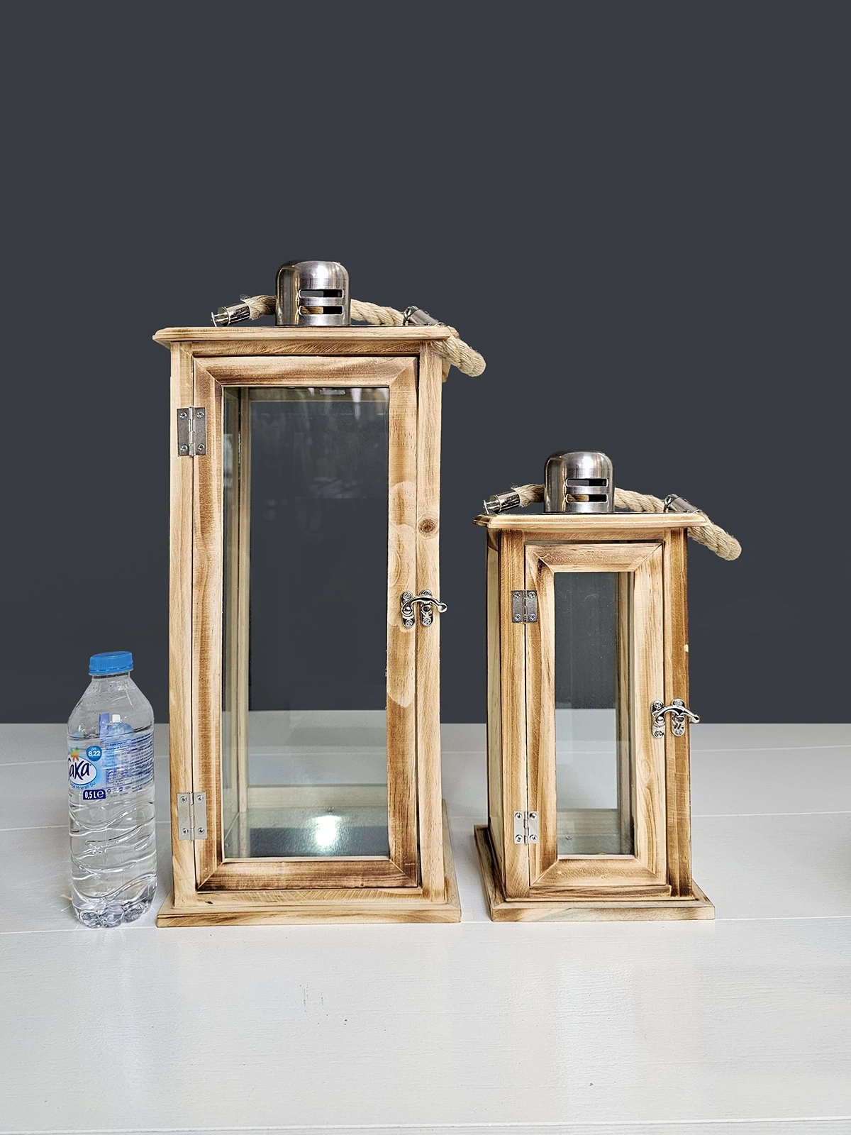 Çelik Çatılı İkili Ahşap Mumluk Fener Seti Borneo