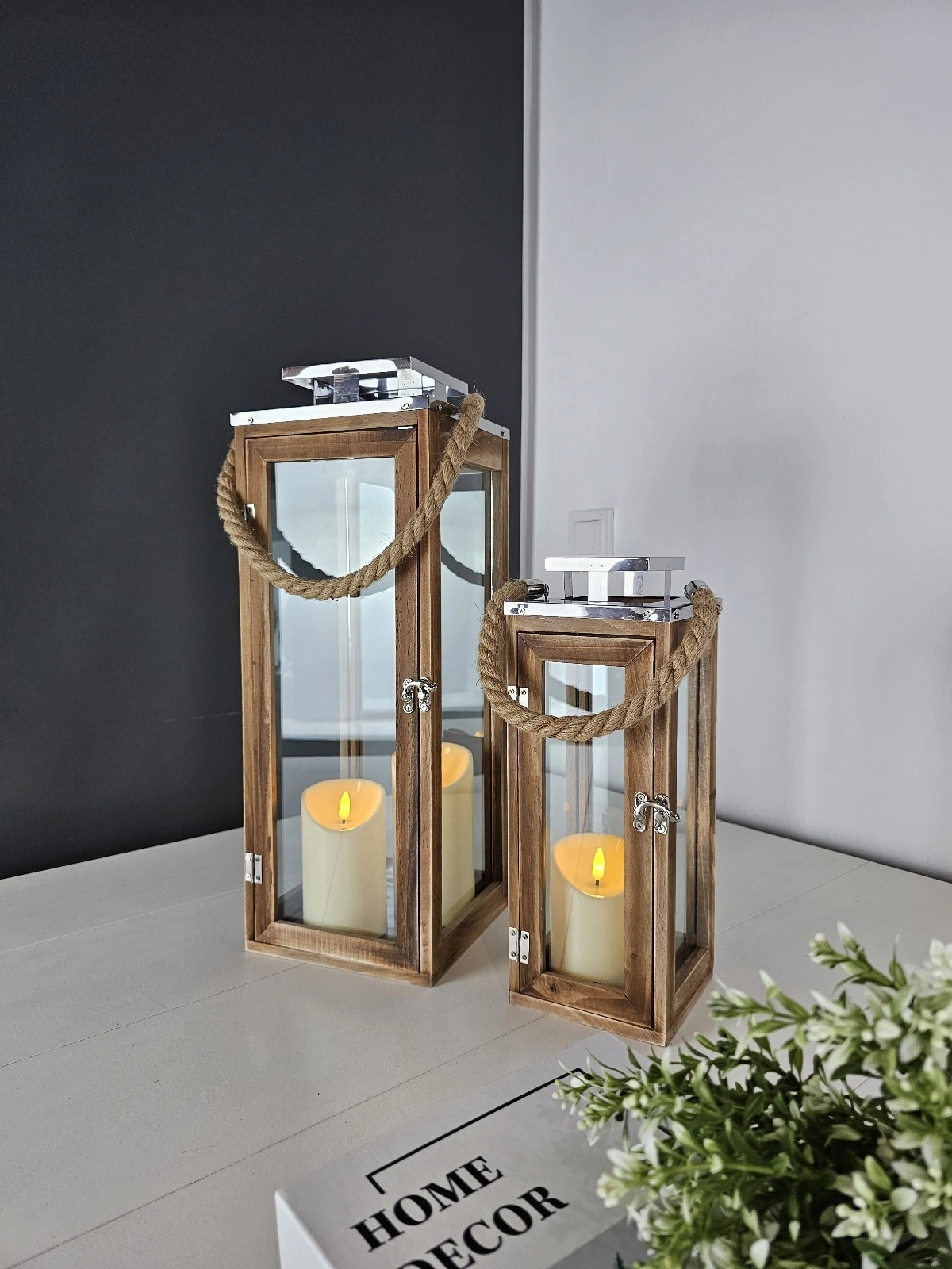 Çelik Çatılı İkili Ahşap Mumluk Fener Seti Nordora