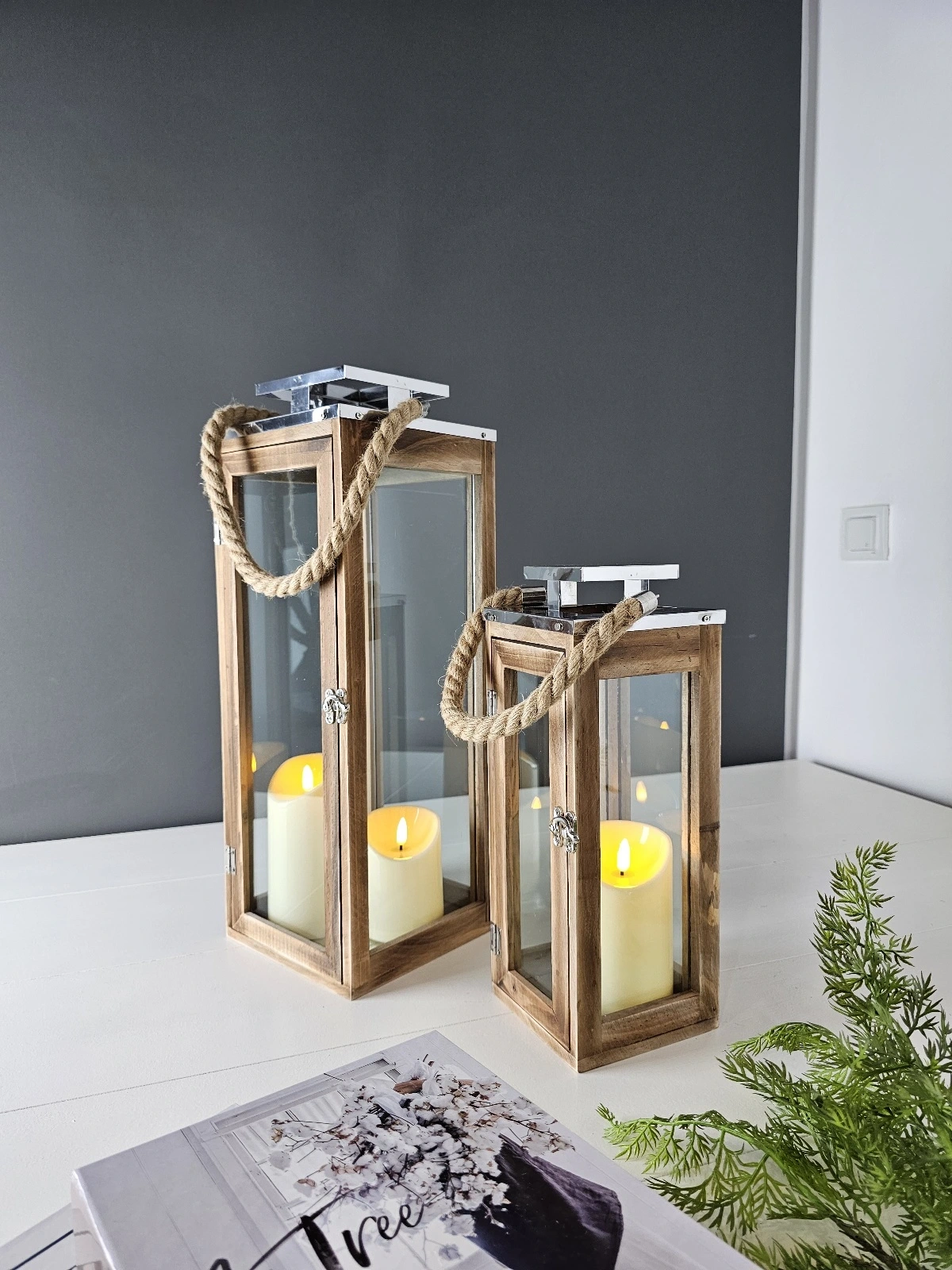 Çelik Çatılı İkili Ahşap Mumluk Fener Seti Nordora