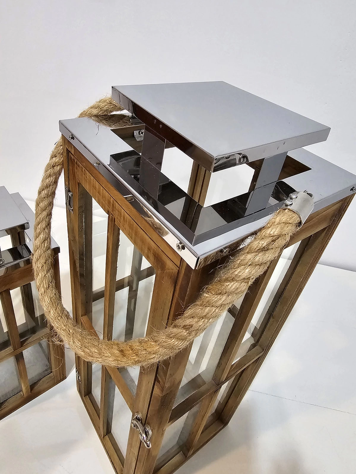 Çelik Çatılı İkili Ahşap Mumluk Fener Seti Verona