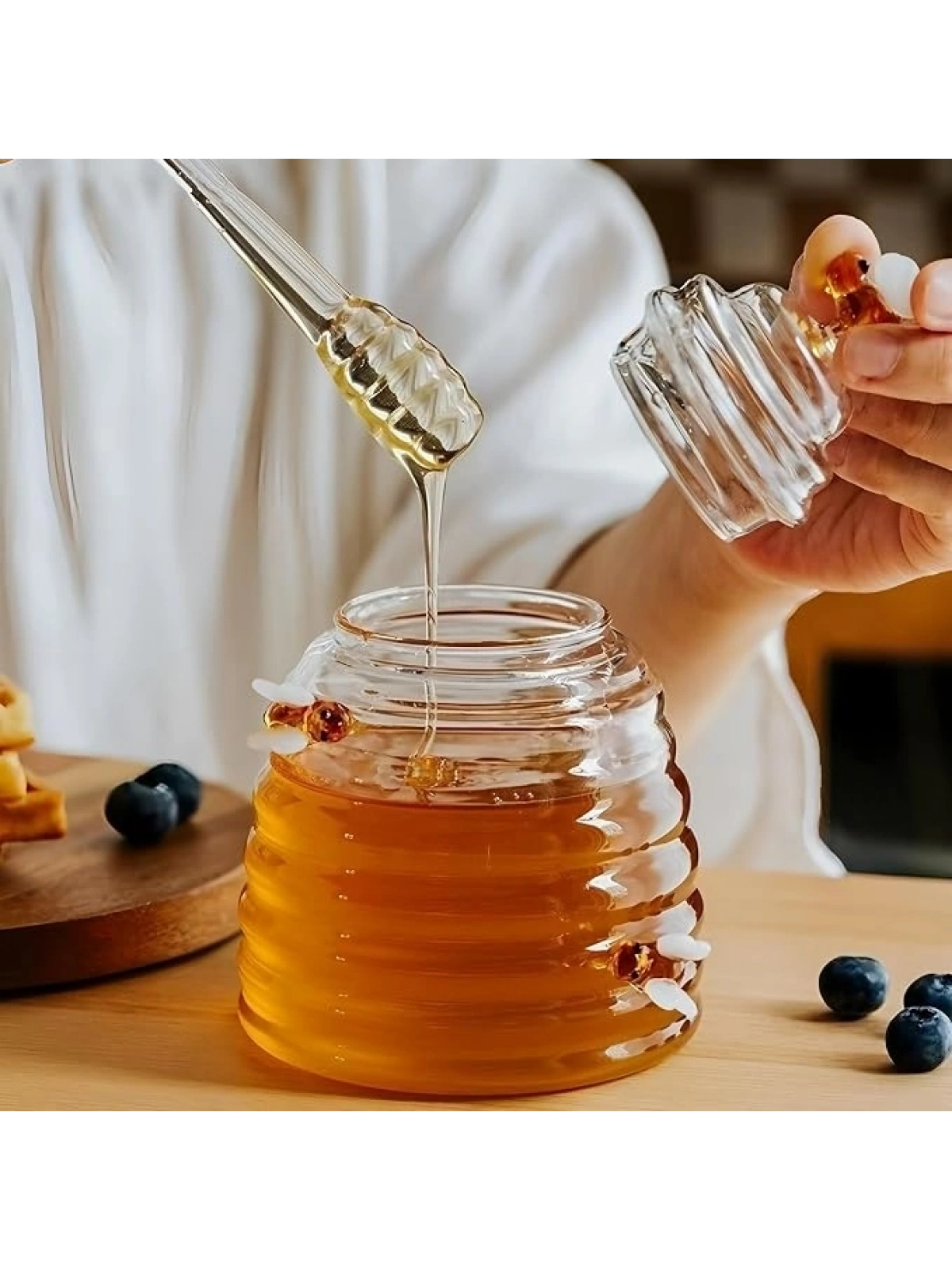 El Yapımı Borosilikat Cam Bal Kavanozu – Arı Figürlü & Kaşıklı (450 ml)