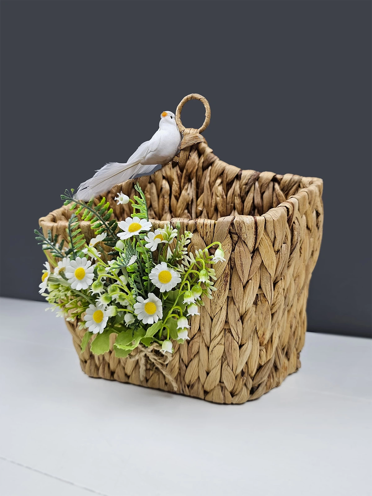 Kuş Figürlü Papatyalı Hasır Kapı Sepeti Gazetelik Posta Kutusu 30cm