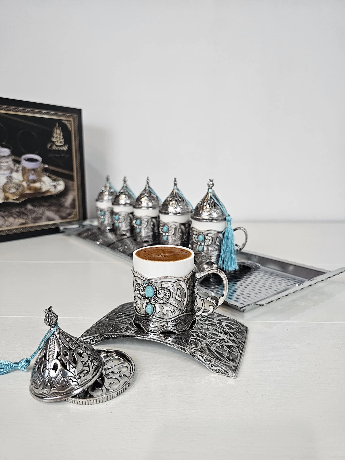 Nostaljik 6 Kişilik Tepsili Doğal Taşlı Metal Türk Kahvesi Fincan Takımı Antik Nikel