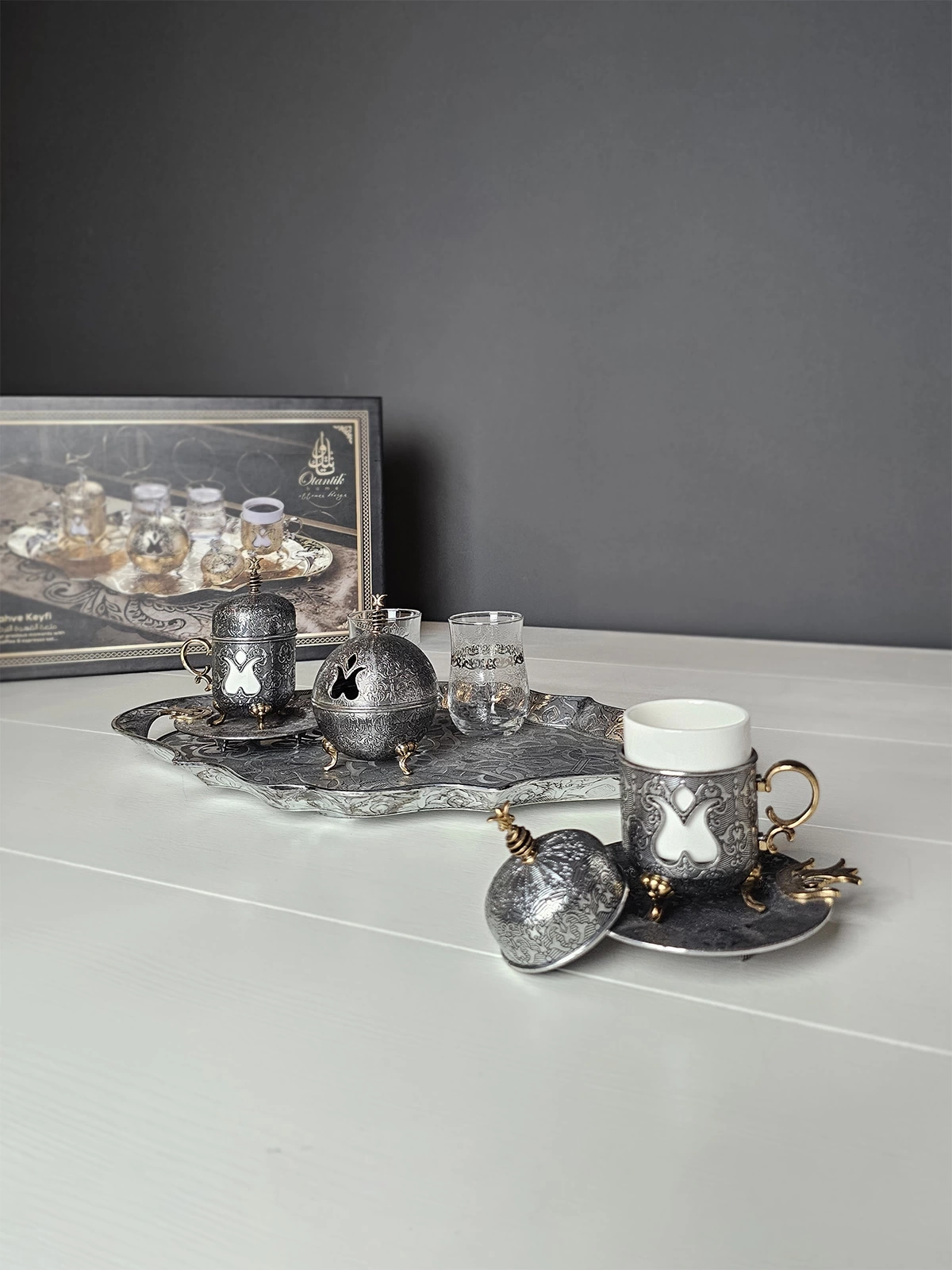 Nostaljik İki Kişilik Tepsili Lokumluk ve Bardaklı Türk Kahvesi Fincan Takımı Antik Nikel