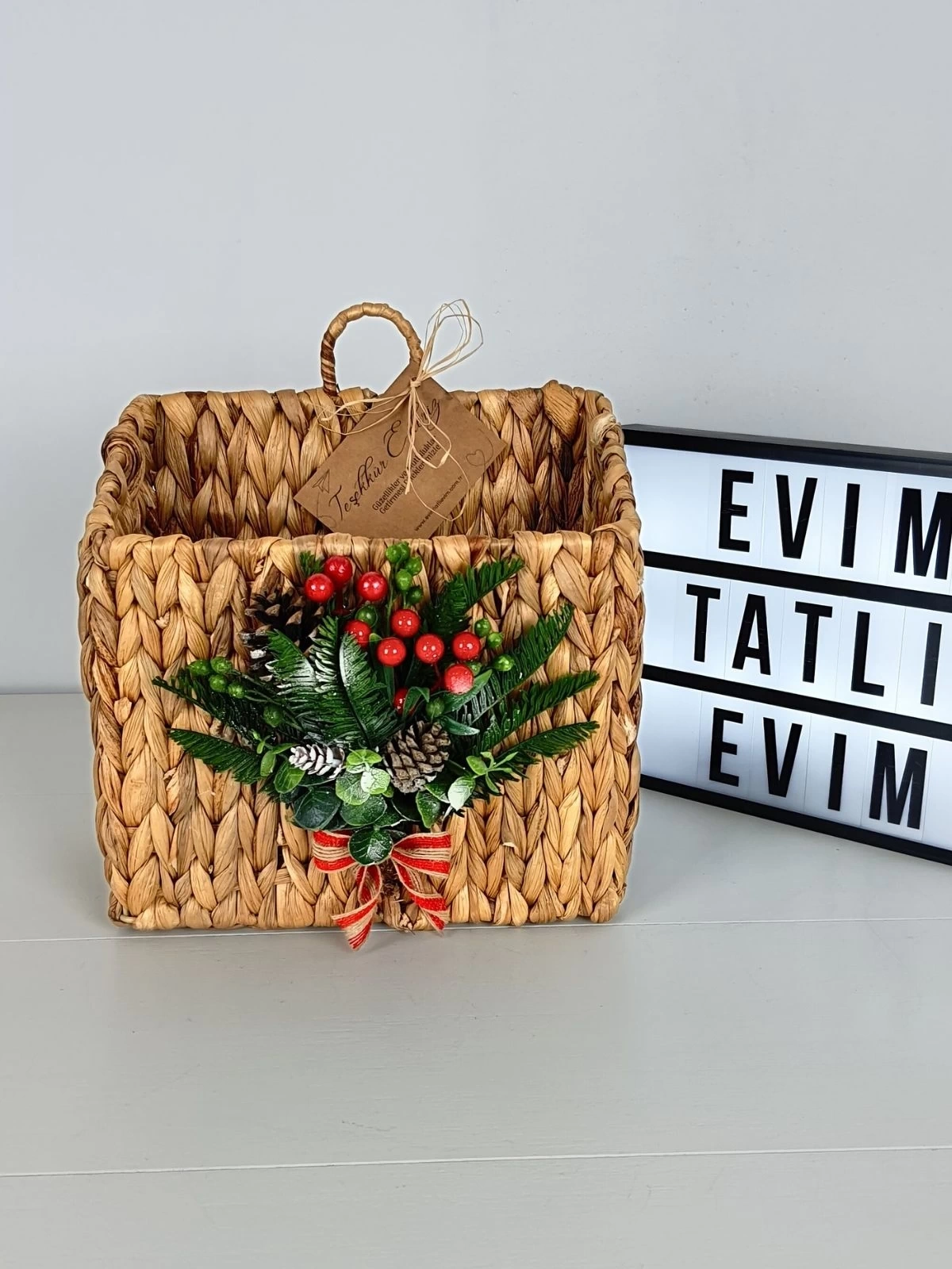 Yeni Yıl Hasır Kapı Sepeti Gazetelik Posta Kutusu Büyük Boy 30Cm