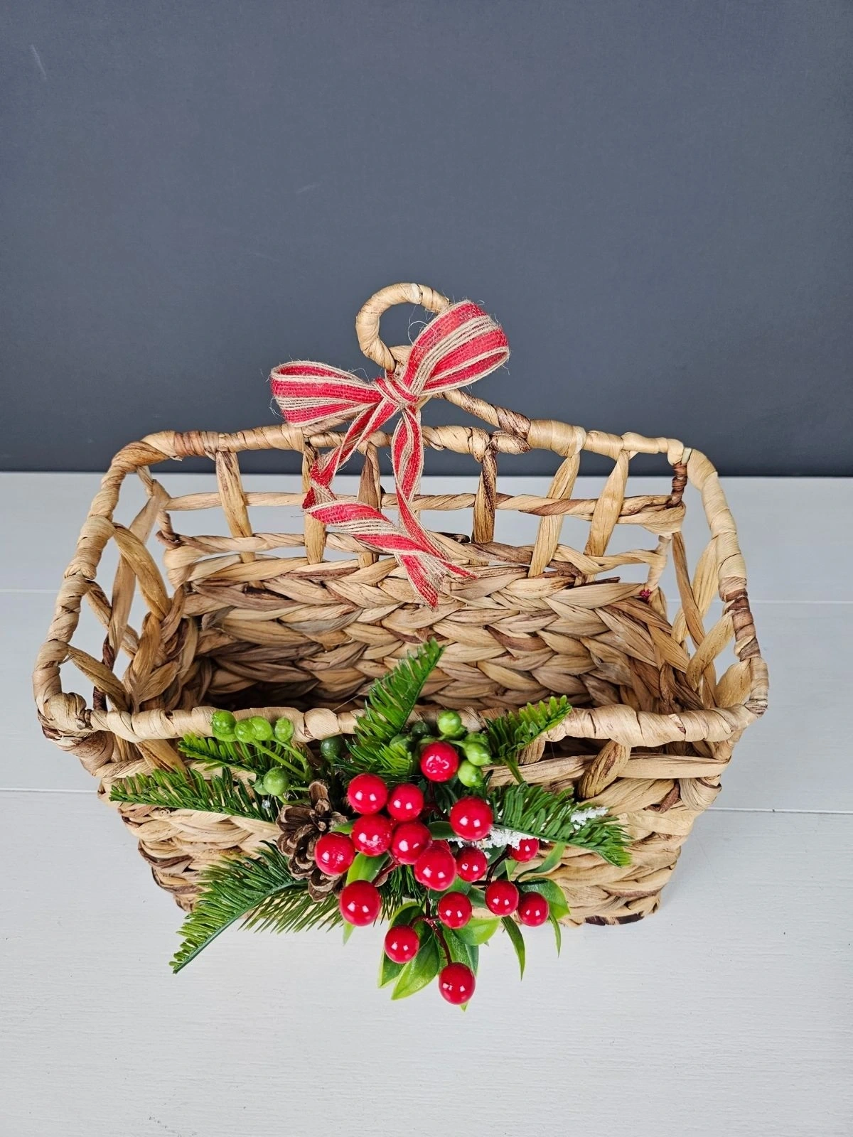 Yeni Yıl Hasır Kapı Sepeti Gazetelik Posta Kutusu Kapı Süsü 28Cm