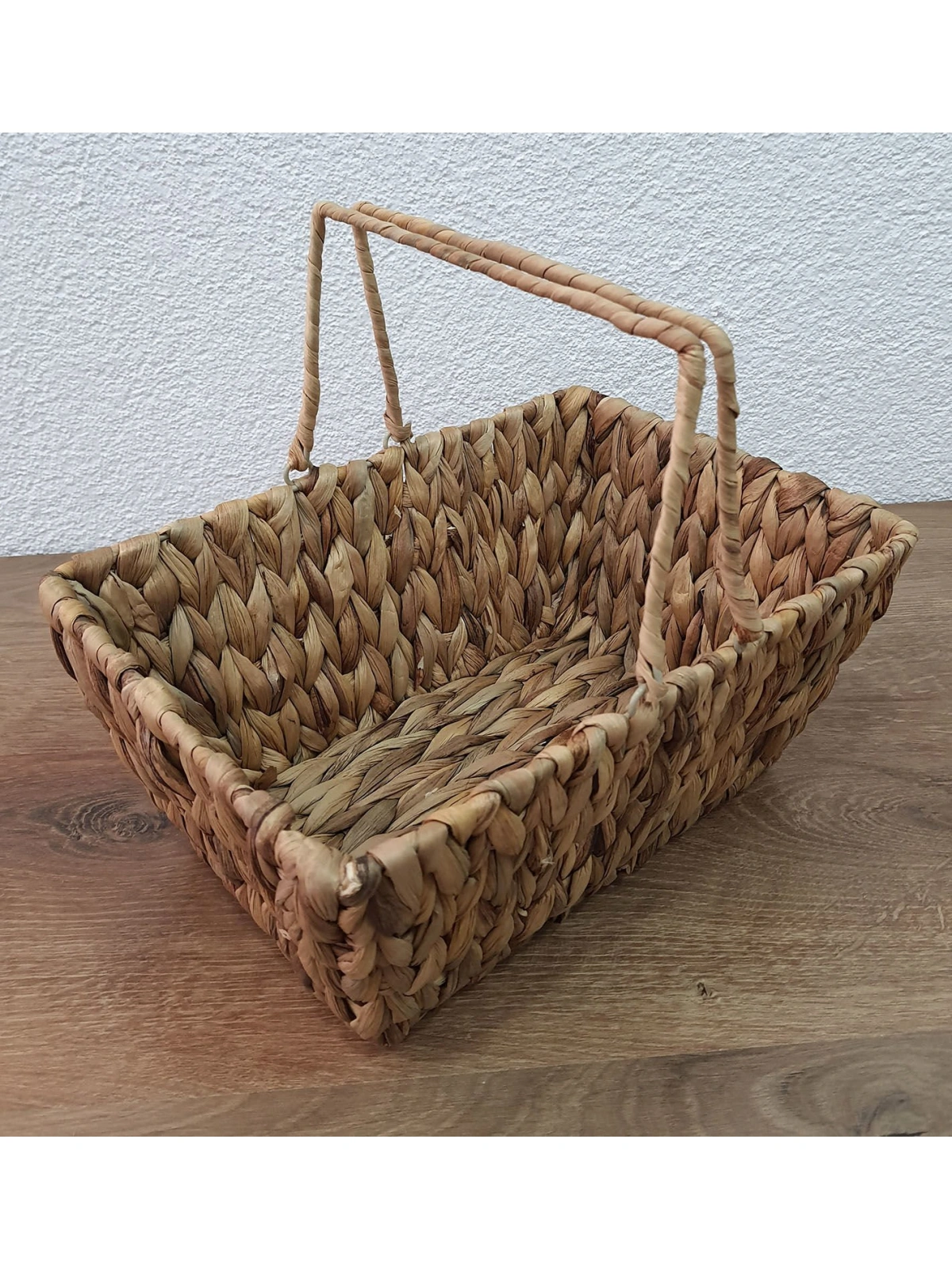 Kulplu Hasır Sepet Metal Kafesli 30cm