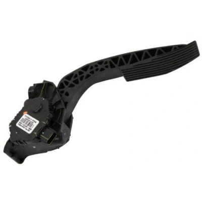 Opel İnsignia Gaz Pedalı