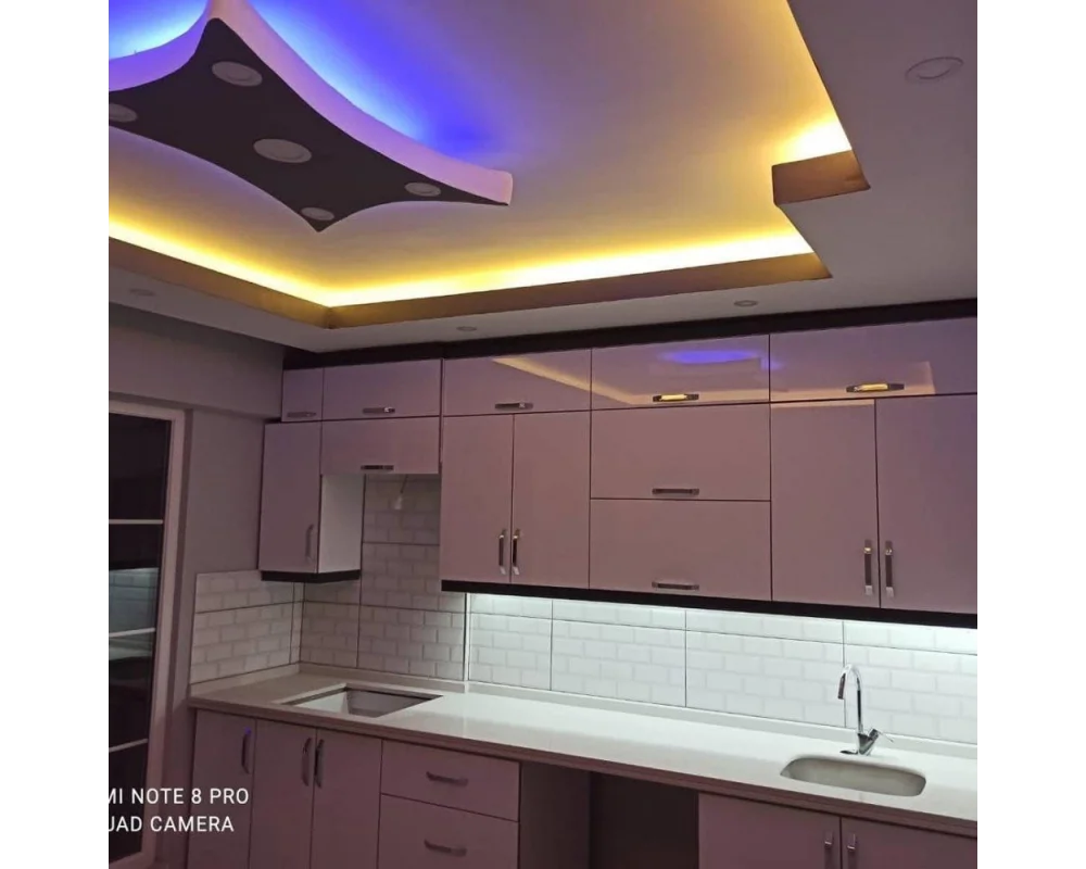 Rgb Led Slikonsuz İç Mekan 5 Metre 24 Tuş Kumandalı 5050 smd 3 Çipli Tak Çalıştır