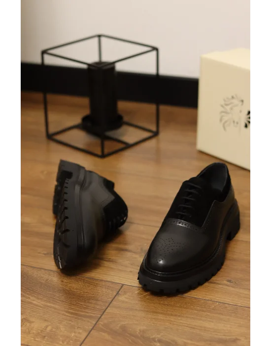 Versus Hakiki Deri Siyah Klasik Ayakkabı