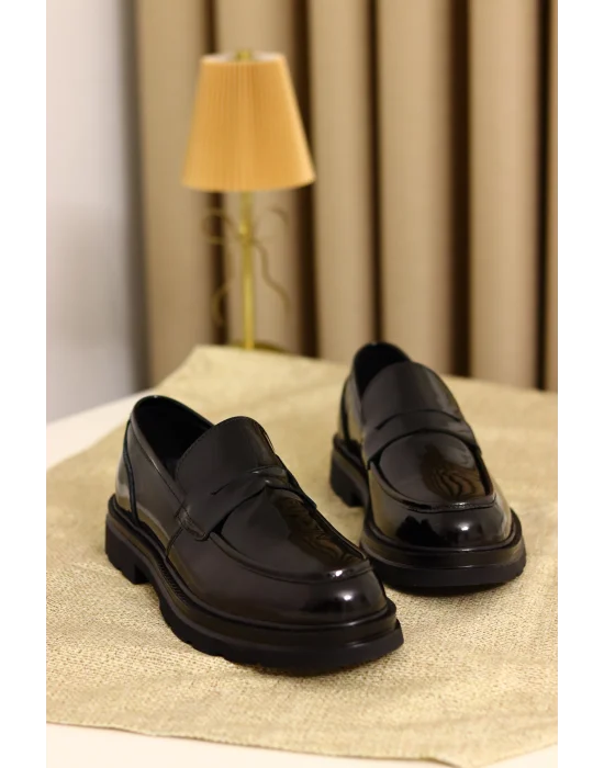 Lucaro Hakiki Deri Siyah Rugan Loafer