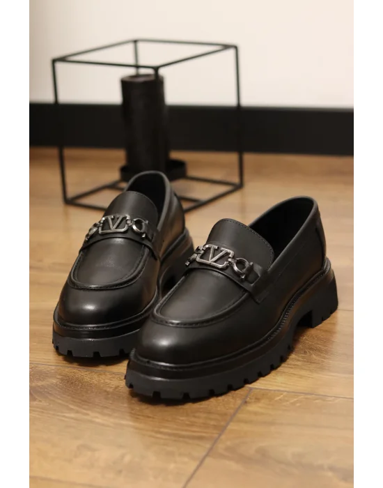 Montello Hakiki Deri Siyah Siver Tokalı Loafer