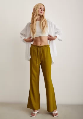 Elastic-Waist Flared High-Waisted Trousers Olive Green