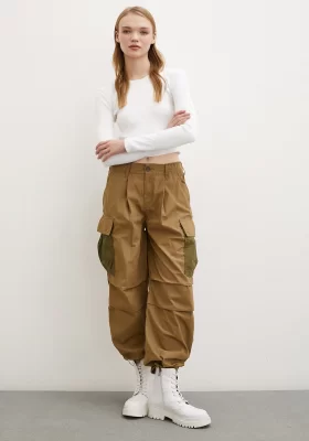 Elastic Waist Cargo Pocket Parachute Pants Khaki