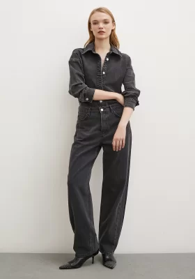 High Waist Button Closure Mom Jeans Black