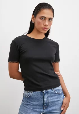 Pearl Embellished T-shirt Black