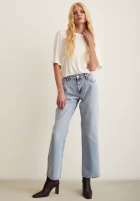 Zerrissene High-Waist Wide-Leg Jeans in Eisblau