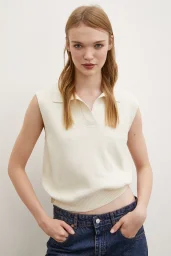 جاكيت بولو بأكمام باللون الأزرق الفيروزي