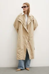 Trenchcoat mit Taschen Beige