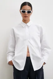 القميص الكلاسيكي اللون العاجي