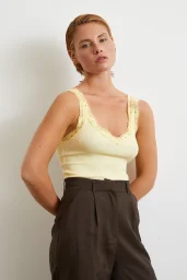 دانتيل سبيكة أعلى أصفر