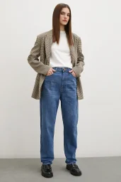 الخصر العالي جينز مريح بقصة واسعة الساق باللون الأزرق