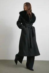 Kürk Yaka Kuşaklı Kaşe Kaban Siyah