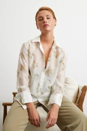 قميص تول بنقشة الأورجانزا الأخضر