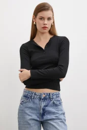 قميص كورسيه بأزرار أمامية أسود