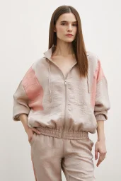 سويت شيرت زيبرا مع سوستة باللون البيج