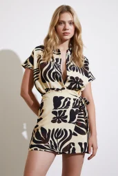 فستان أنفلوب تفاصيل الأسود