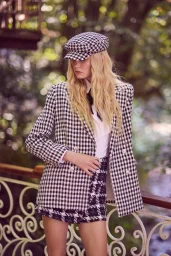 بلايزر كازاياغا أسود