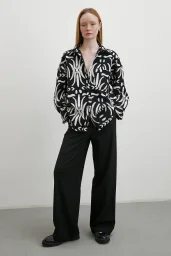 Contrast Ethnic Pattern Crepe Shirt Black