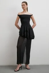 فستان تول بأشرطة على الرقبة بتنورة بالترتر - أسود