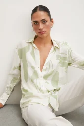 V Neck Modal Shirt Green