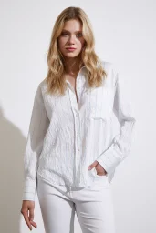 Gestreifte Tasche Blaues Hemd