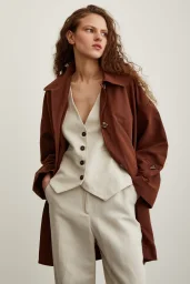 طربوش قماشي بجيب بني