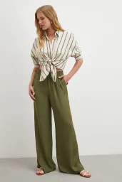 Beli Lastikli Dökümlü Geniş Paça Pantolon Haki