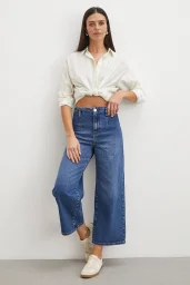Önü Cepsiz Straight Jean Mavi