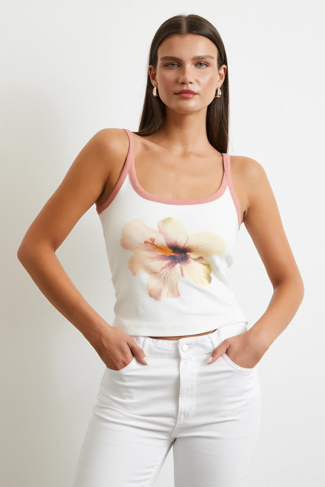 Çiçek Baskılı Askılı Top Ekru