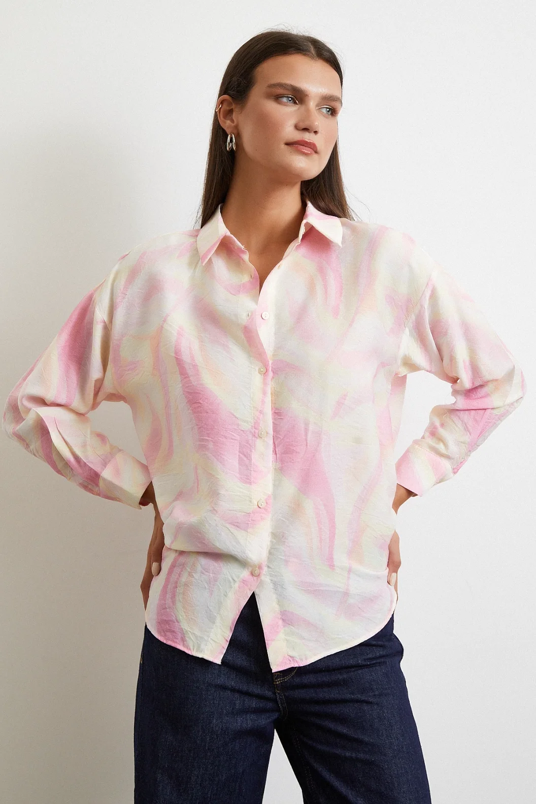 نسيم البحر - قميص أخضر