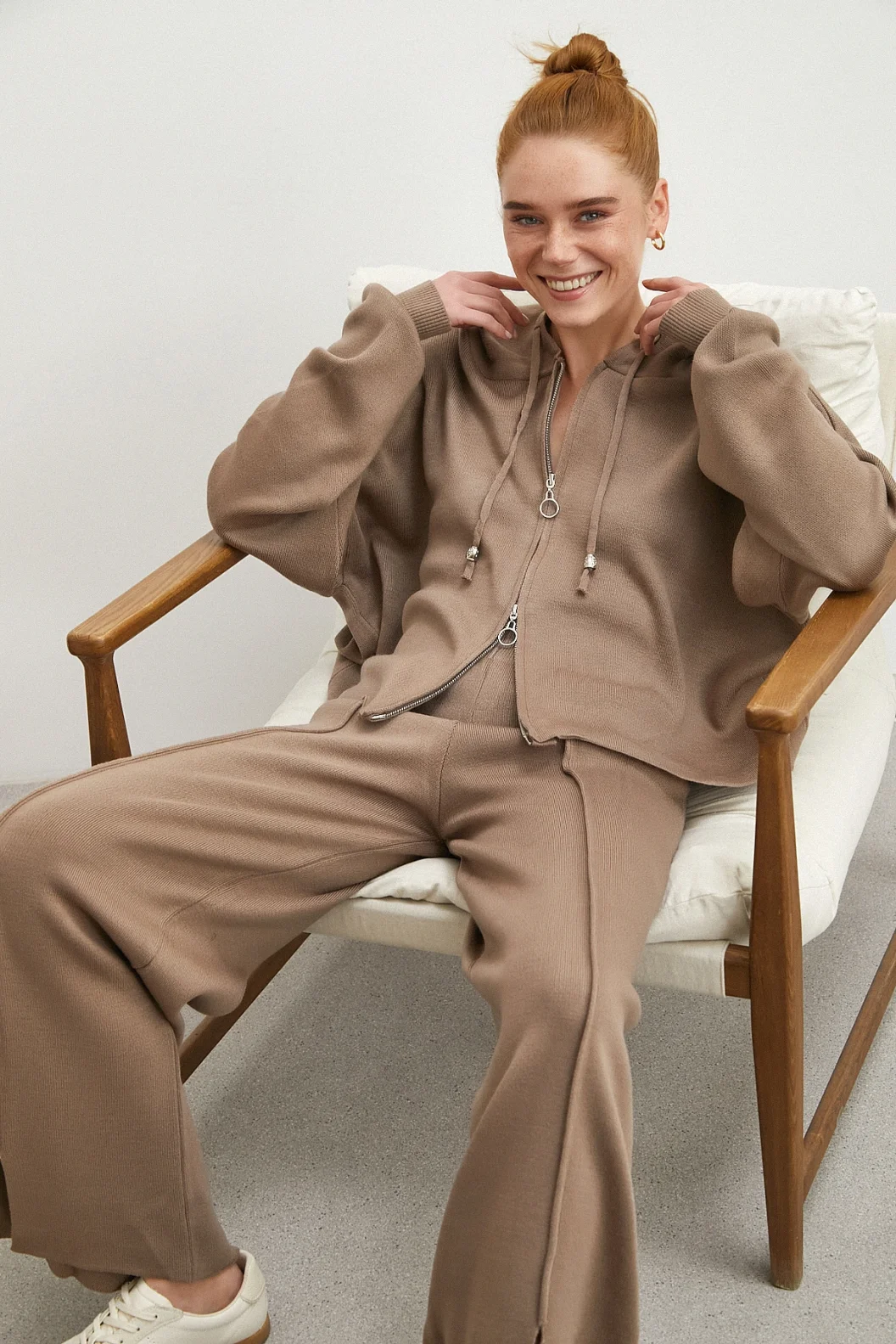 Çift Fermuarlı Kapüşonlu Pantolonlu Takım Vizon