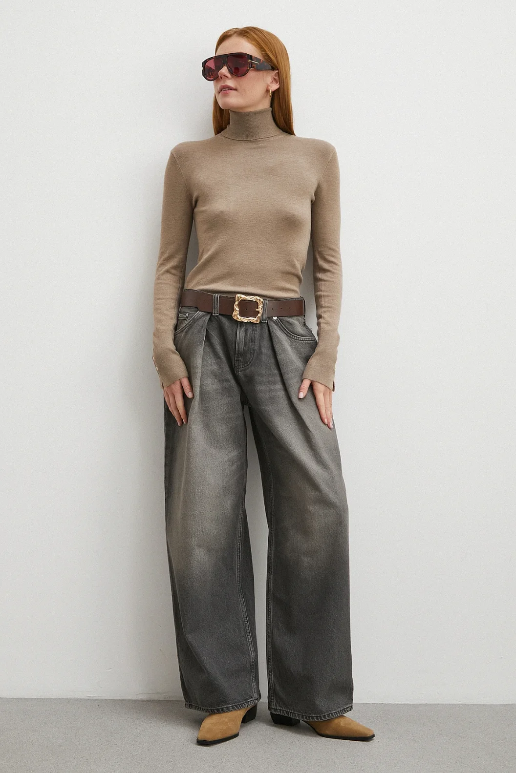 Yüksek Bel Pileli Geniş Paça Jean Füme